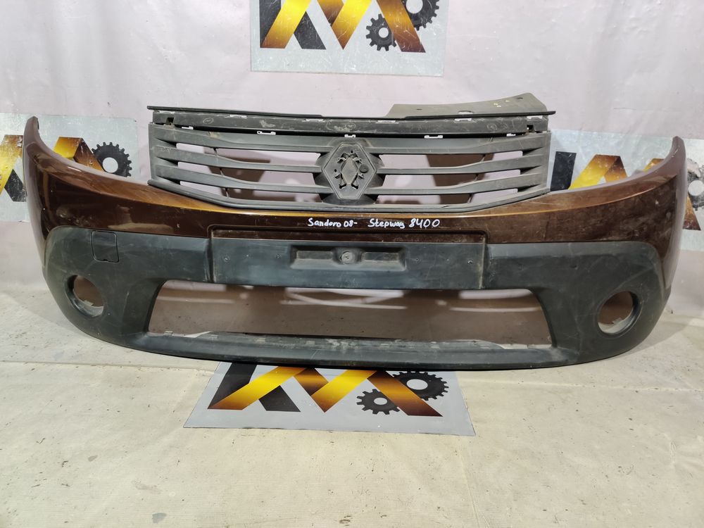 Б/У Бампер Renault Sandero 2 08- Stepway 8400