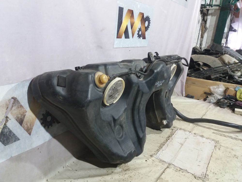 Б/У Бак топливный BMW E60 03- 23117 — изображение 4