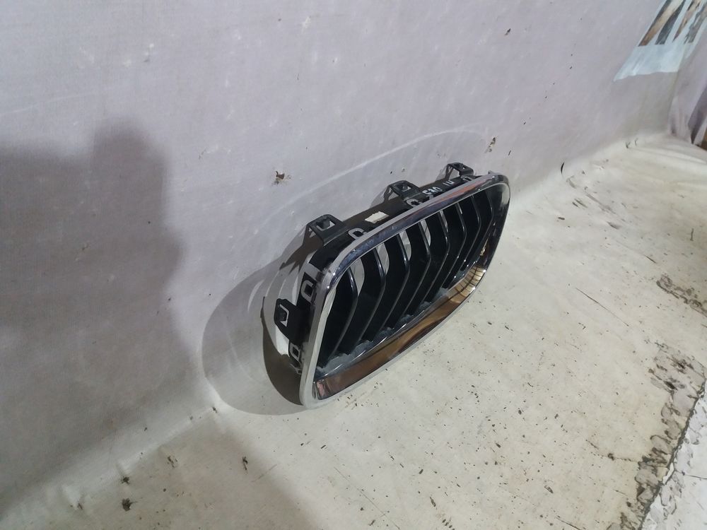 Б/У Решётка BMW F30 LH 23118 — изображение 4