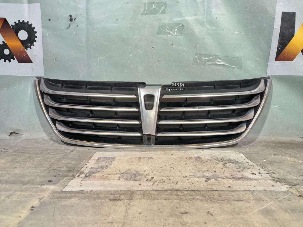 Б/У Решетка радиатора Hyundai Equus 10- 36981