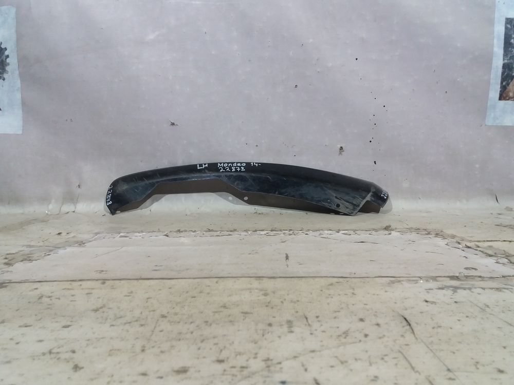 Б/У Молдинг переднего бампера Ford Mondeo 14- LH 22878