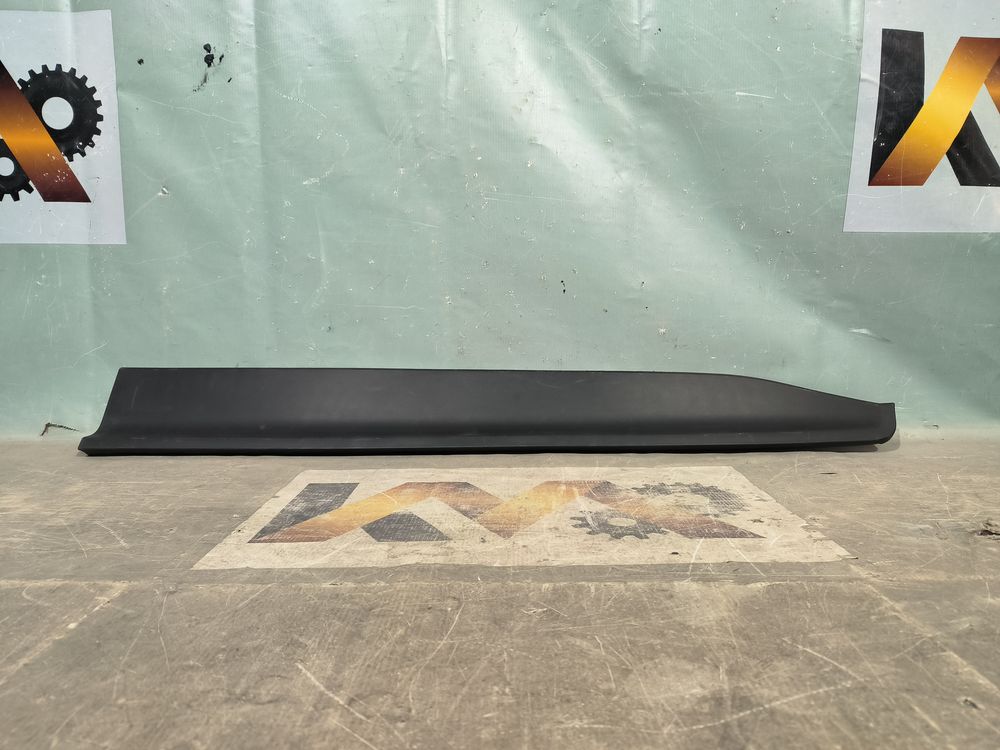 Б/У Молдинг передней двери Hyundai Creta 16- RH 33157