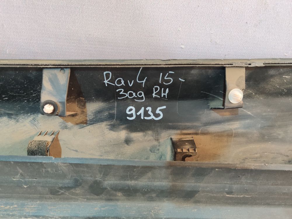Б/У Молдинг задней двери Toyota Rav 4 15- RH 9135 — изображение 3