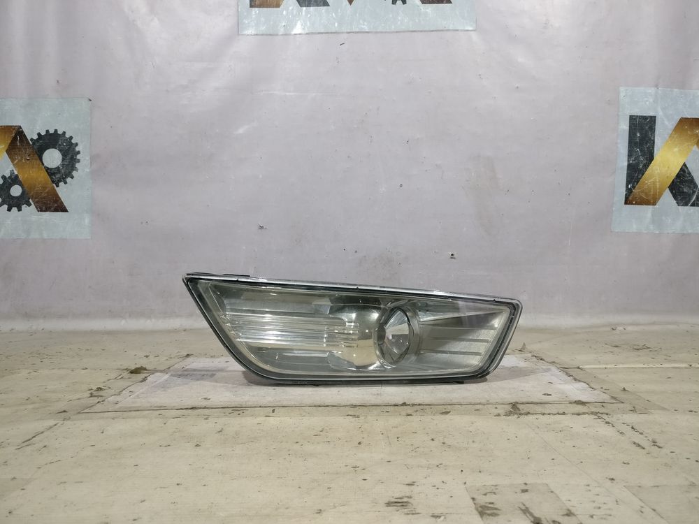 Б/У Туманка Ford Mondeo 07- RH 15783