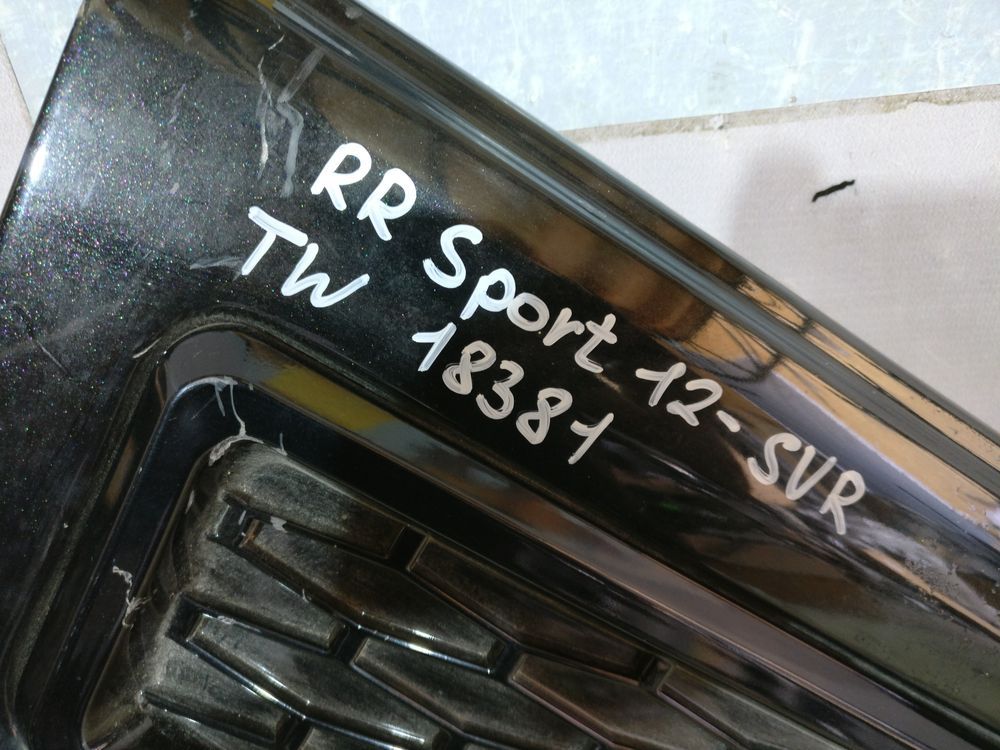 Б/У Крыло Land Rover Range Rover Sport 12- SVR TW RH 18381 — изображение 5