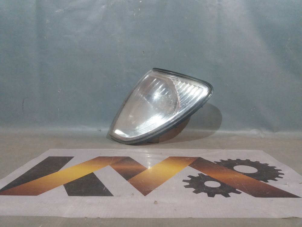 Б/У Поворотник Toyota Land Cruiser 100 98- LH 29171