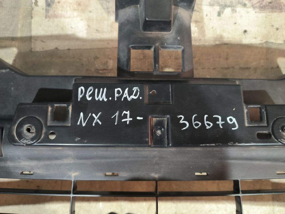 Б/У Решетка радиатора (нижняя часть) Lexus NX 17- 36679 — изображение 7