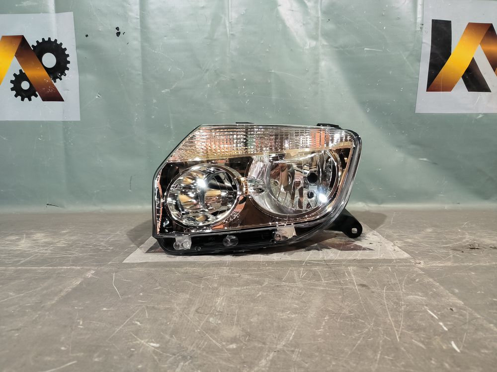 Фара Renault Duster 10- LH хром НОВАЯ 30597