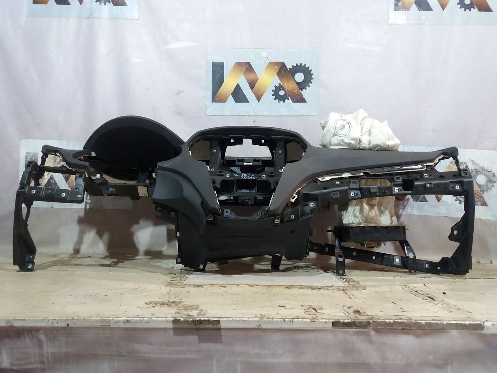 Б/У Парприз Hyundai SANTA FE 12- 20213