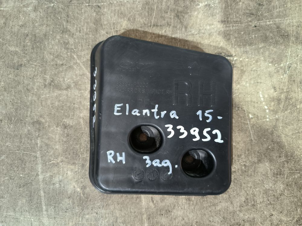 Б/У Усилитель задней двери Hyuindai Elantra 15- RH 33952 — изображение 7