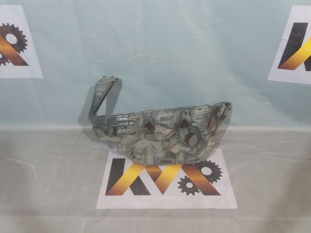 Б/У Кронштейн бампера BMW X3 F25 10- LH 28474 — изображение 2