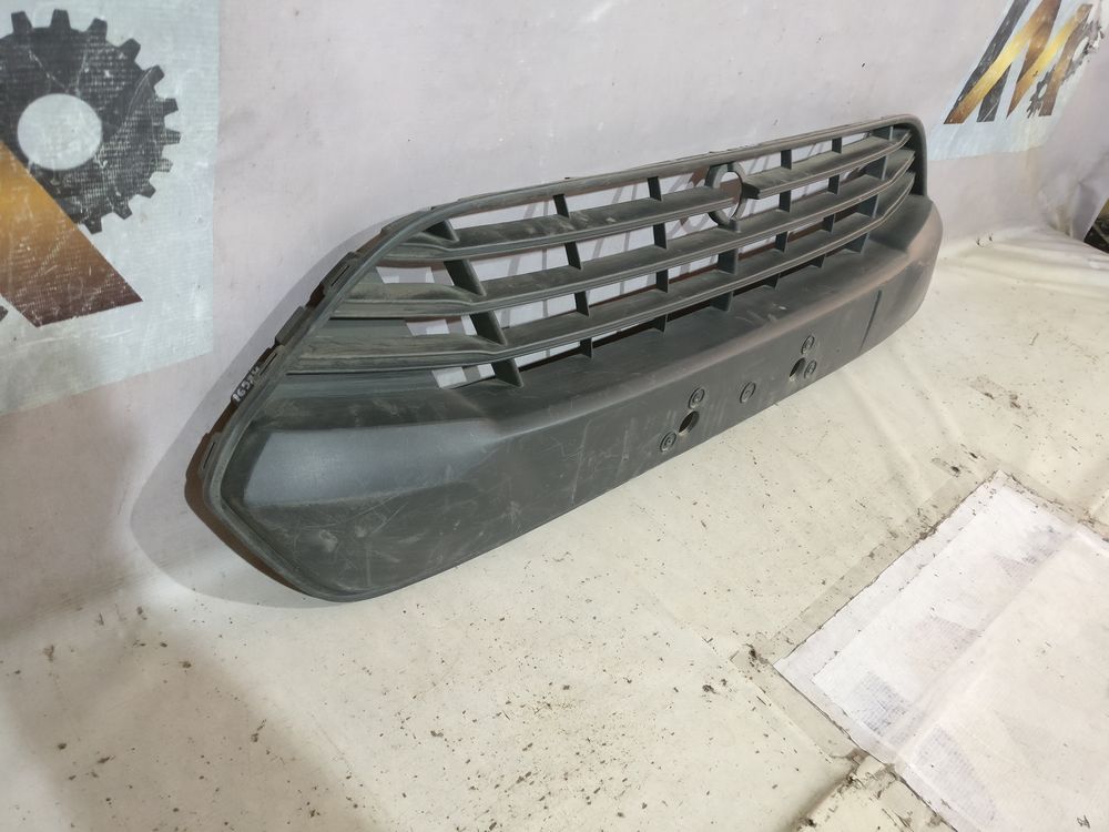 Б/У Решетки в бампер Ford Tourneo 12- 16984 — изображение 4