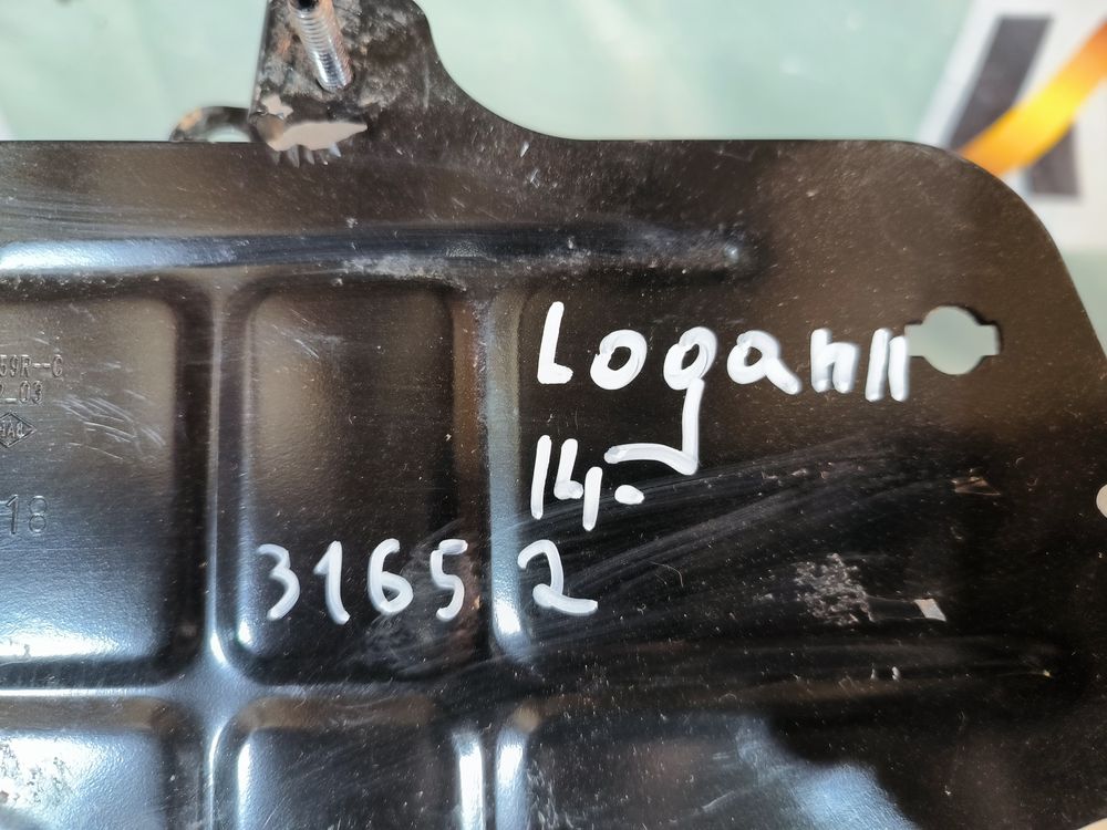 Б/У Кронштейн блока ЭБУ RENAULT LOGAN 14- 31652 — изображение 7