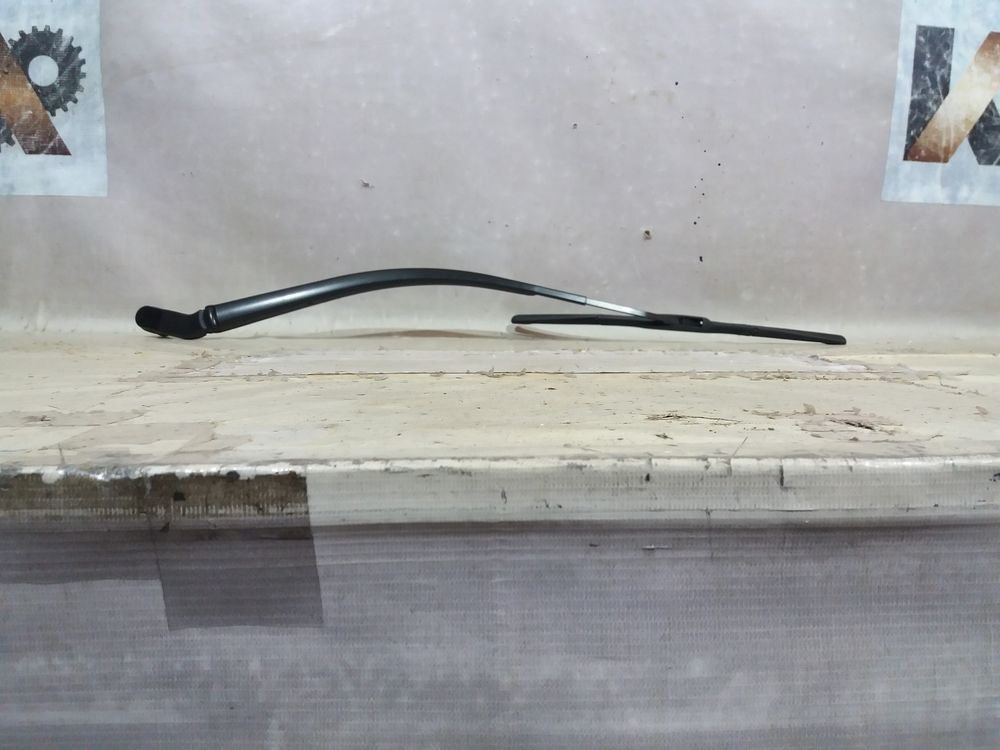 Б/У Поводок стеклоочистителя Mazda 6 GJ RH 070 19756