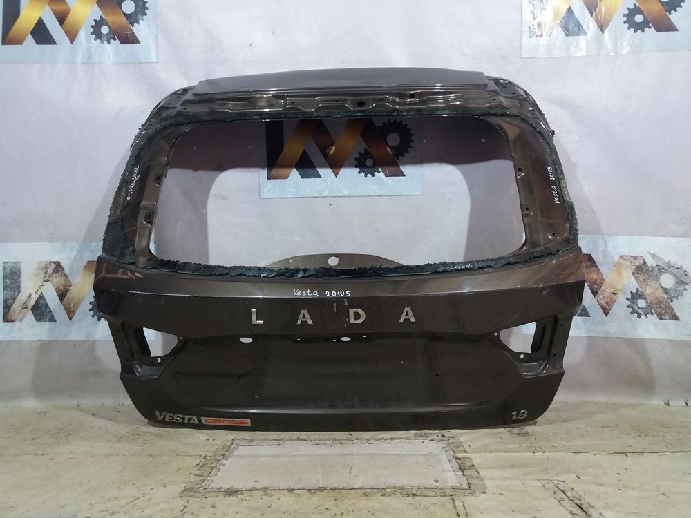 Б/У Крышка багажника Lada Vesta LH 20105