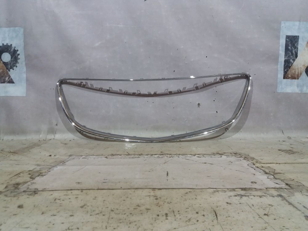 Б/У Хром решетки радиатора Opel Insignia 09- 22794