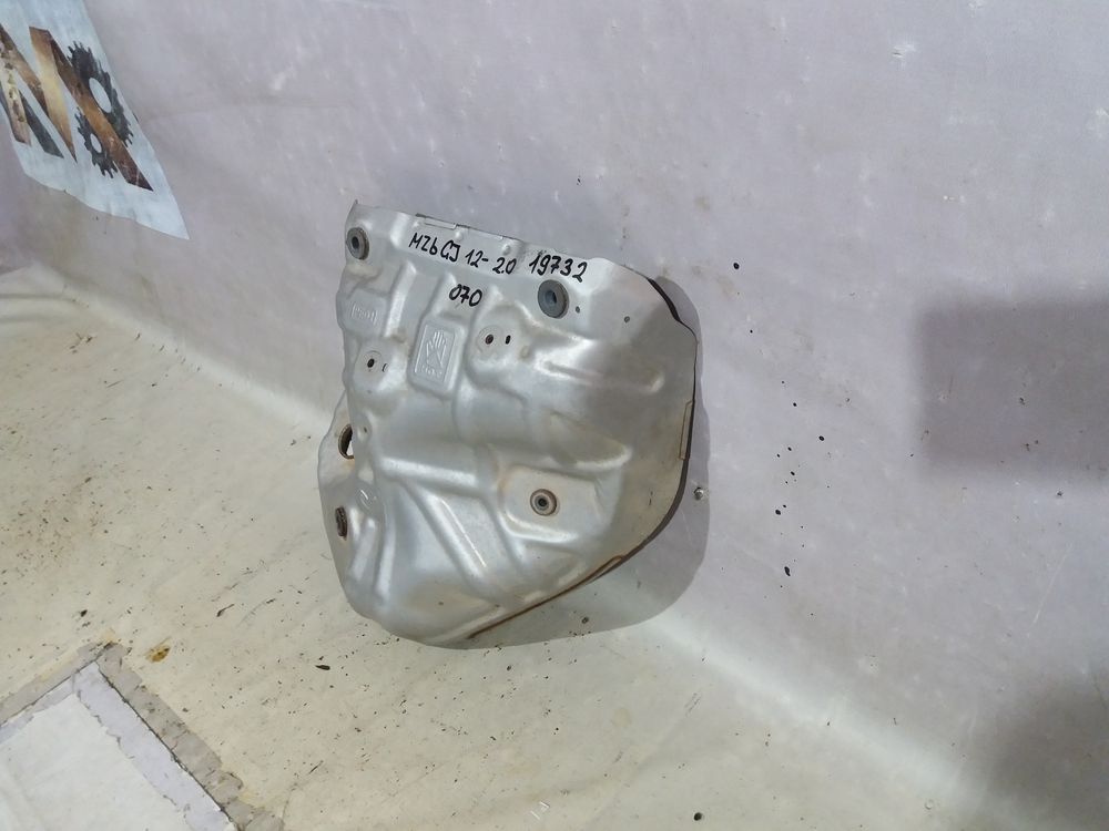 Б/У Тепловой экран Mazda 6 GJ RH 070 19732 — изображение 3
