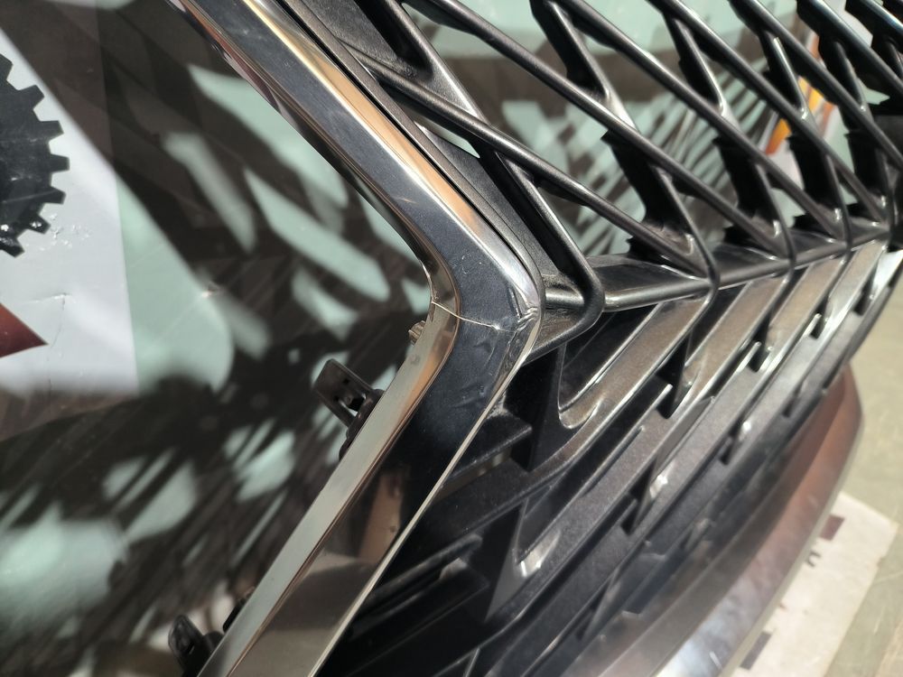 Б/У Решетка Lexus LX 570 15- Superior 29924 — изображение 6