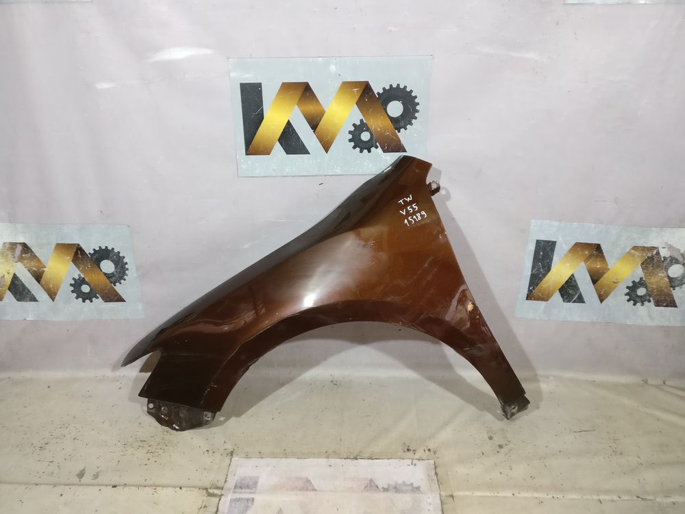 Б/У Крыло Toyota Camry V55 LH TW 15189