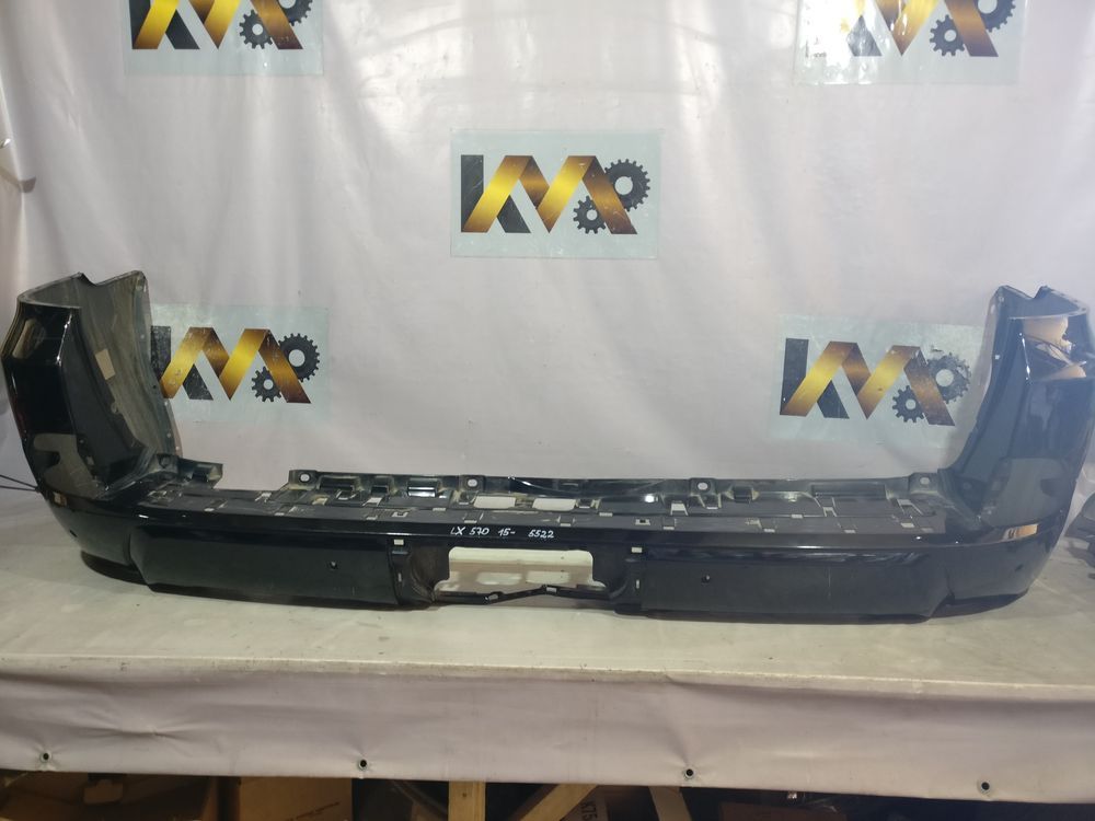 Б/У Бампер задний Lexus LX 570 15- 5522
