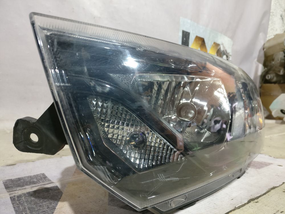 Б/У Фара LADA Granta FL LH 13605 — изображение 7