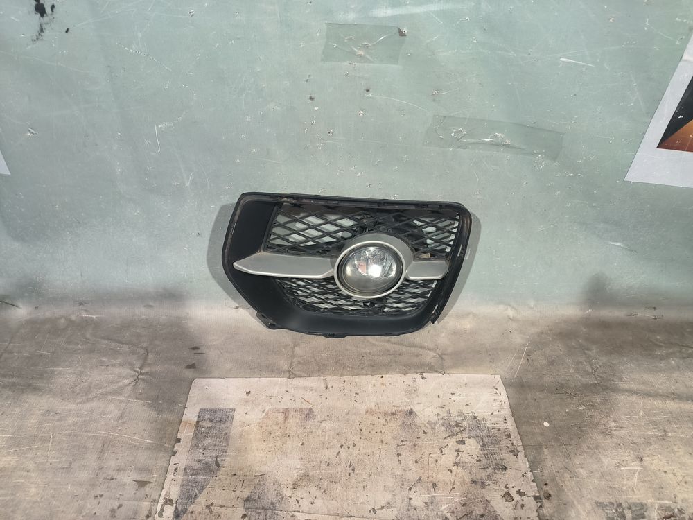 Б/У Туманка в сборе BMW X6 E71 LH 36832 — изображение 2