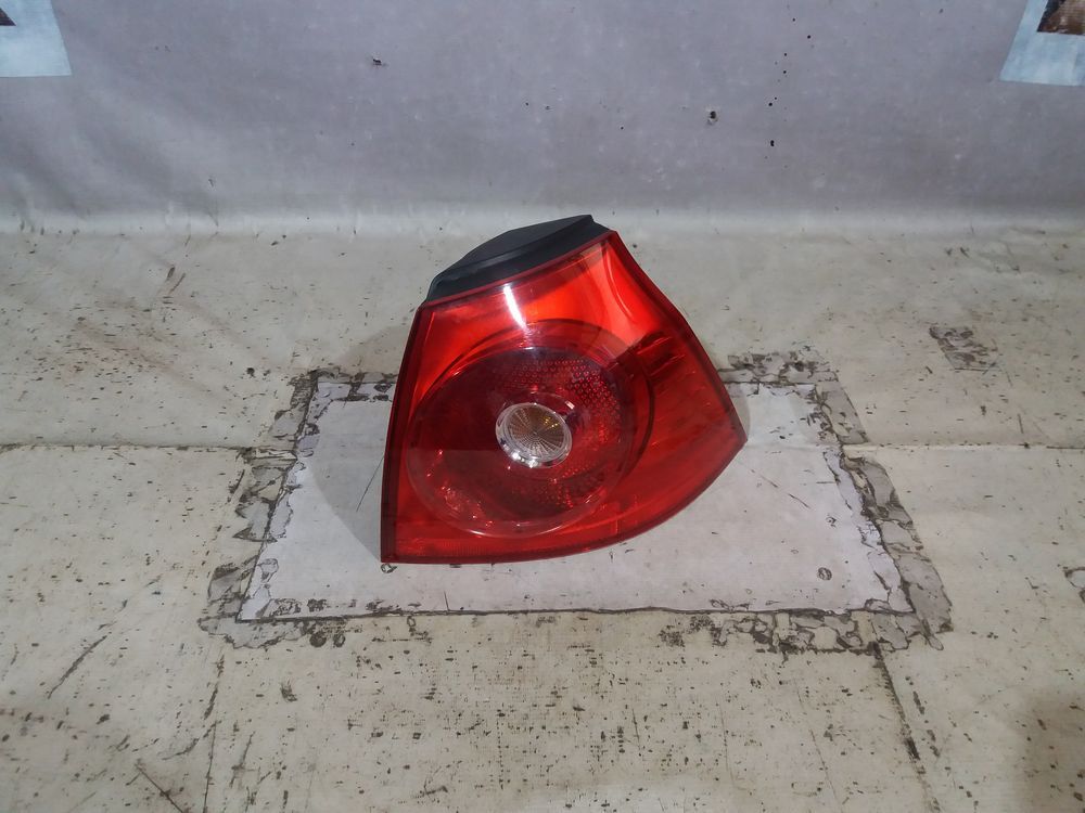 Б/У Фонарь VW Golf 5 04- RH 21886 — изображение 2