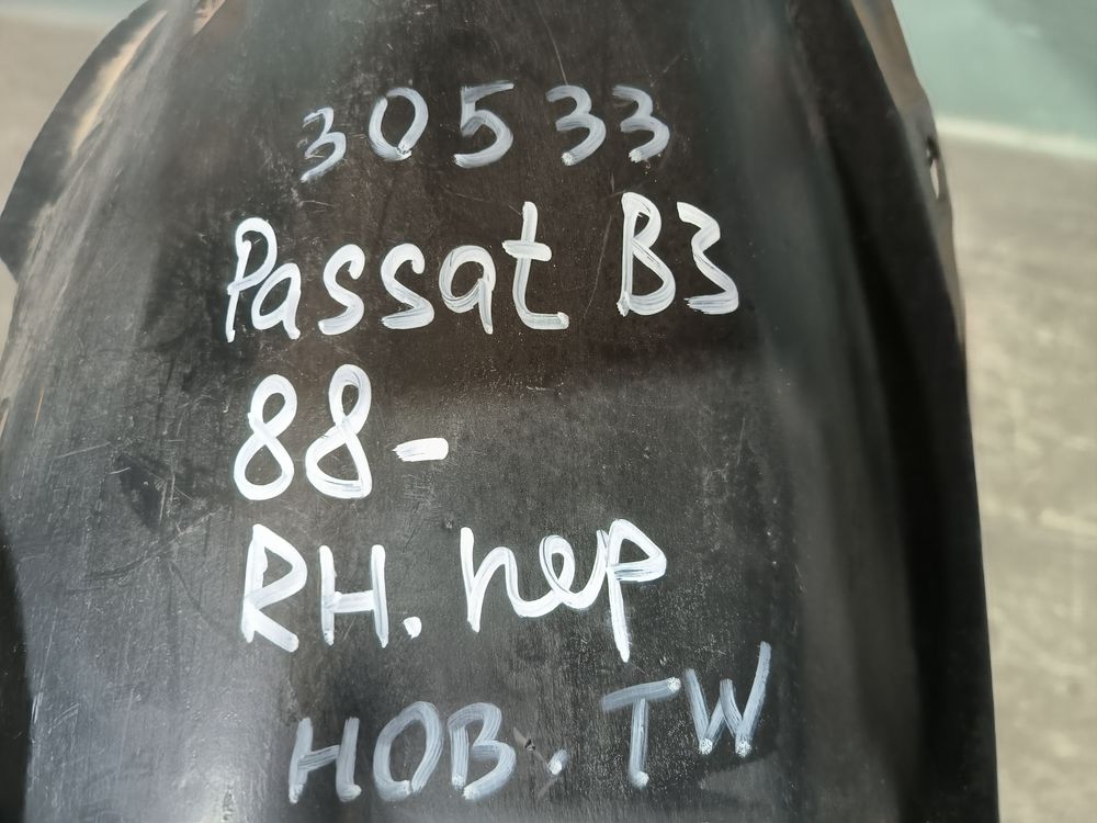 Подкрылок задний VW Passat B3 88- RH новый TW 30533 — изображение 8