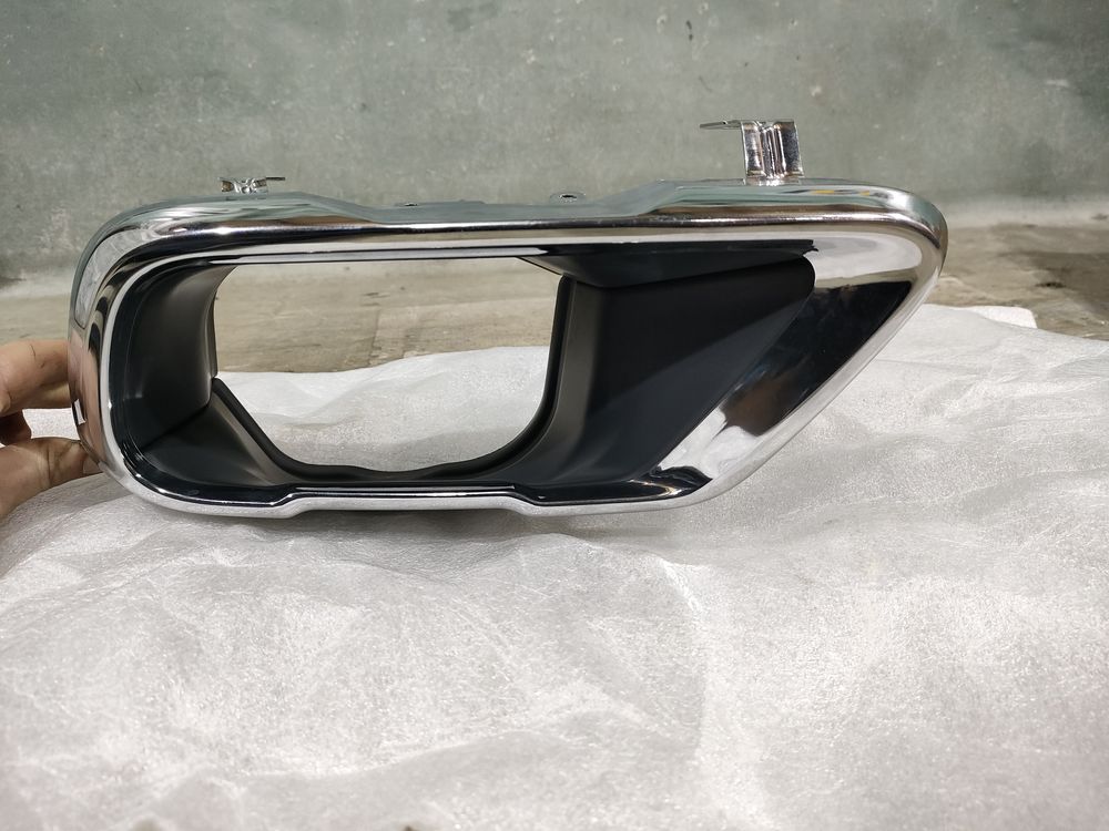 Насадка глушителя BMW X5 G05 18- LH НОВАЯ 38589