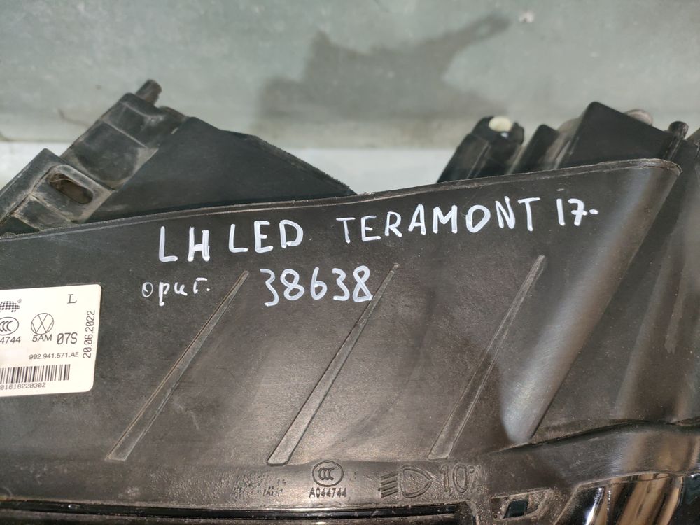 Б/у Фара VW Teramont 17- LED LH 38638 — изображение 10