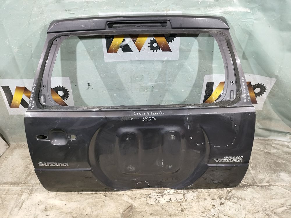 Б/У Крышка багажника Suzuki Grand Vitara 06- 39076 — изображение 2