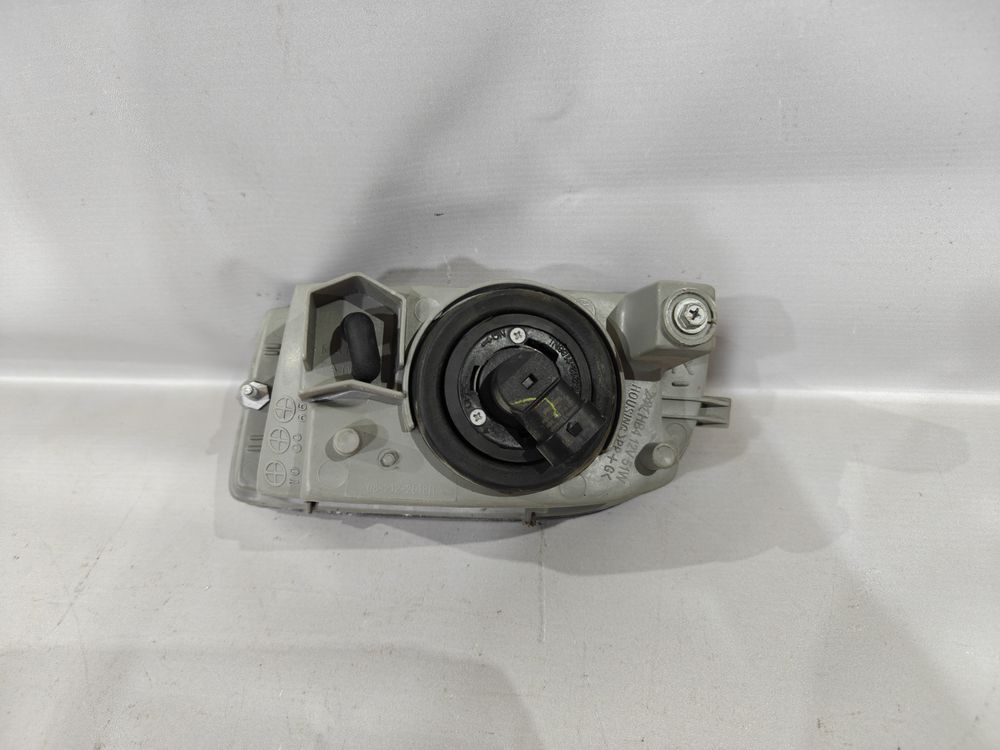 Туманка Toyota Land Cruiser 100 98- НОВАЯ RH 39487 — изображение 3