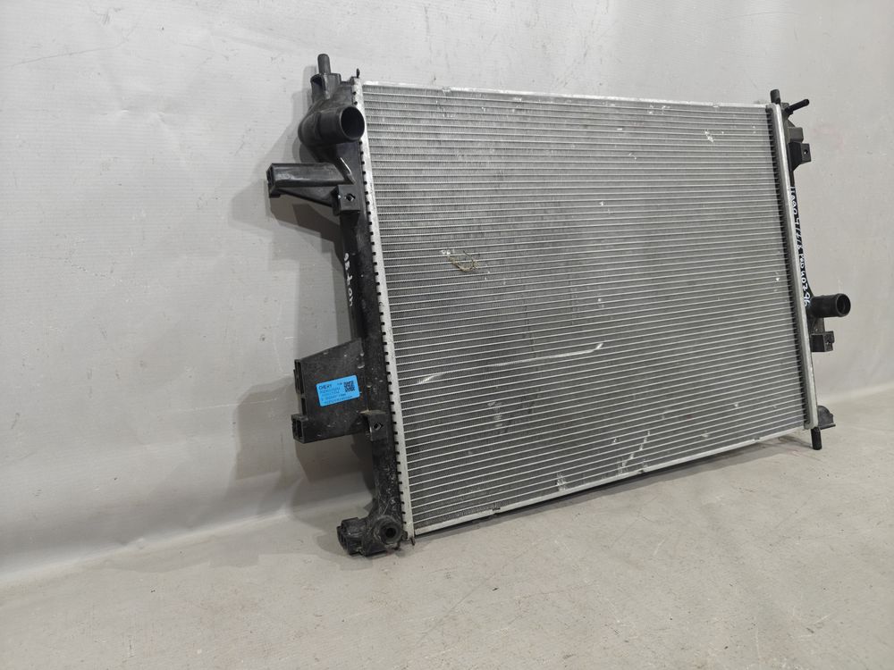 Б/У Радиатор охлаждения Chery Tiggo 4 Tiggo 7 Tiggo 8 Pro 18- 40796 — изображение 2