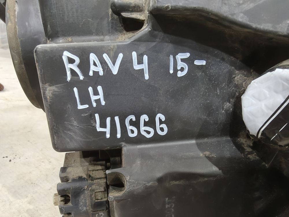 Б/У Фара Toyota Rav 4 15- LH 41666 — изображение 11