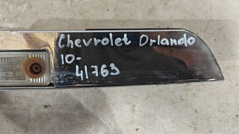 Б/У Накладка крышки багажника Chevrolet Orlando 10- 41763 — изображение 9