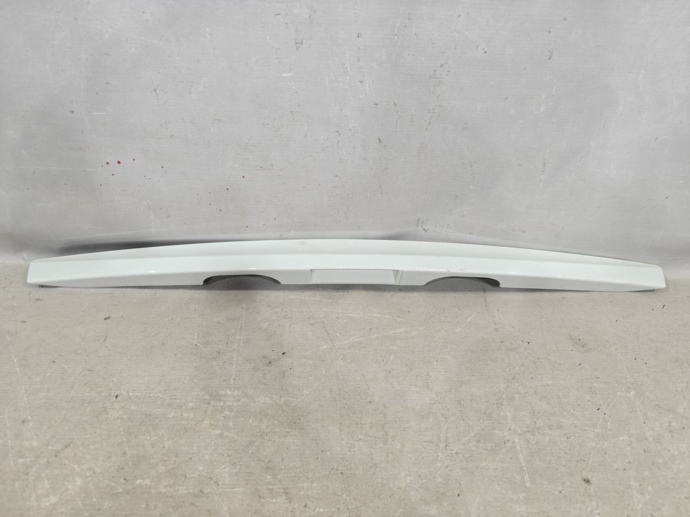 Б/У Накладка крышки багажника Hyundai Solaris 10- 42740
