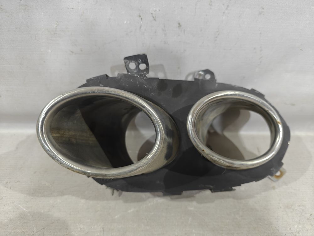 Б/У Насадка выхлопной трубы Geely Tugella 22- RH 42485