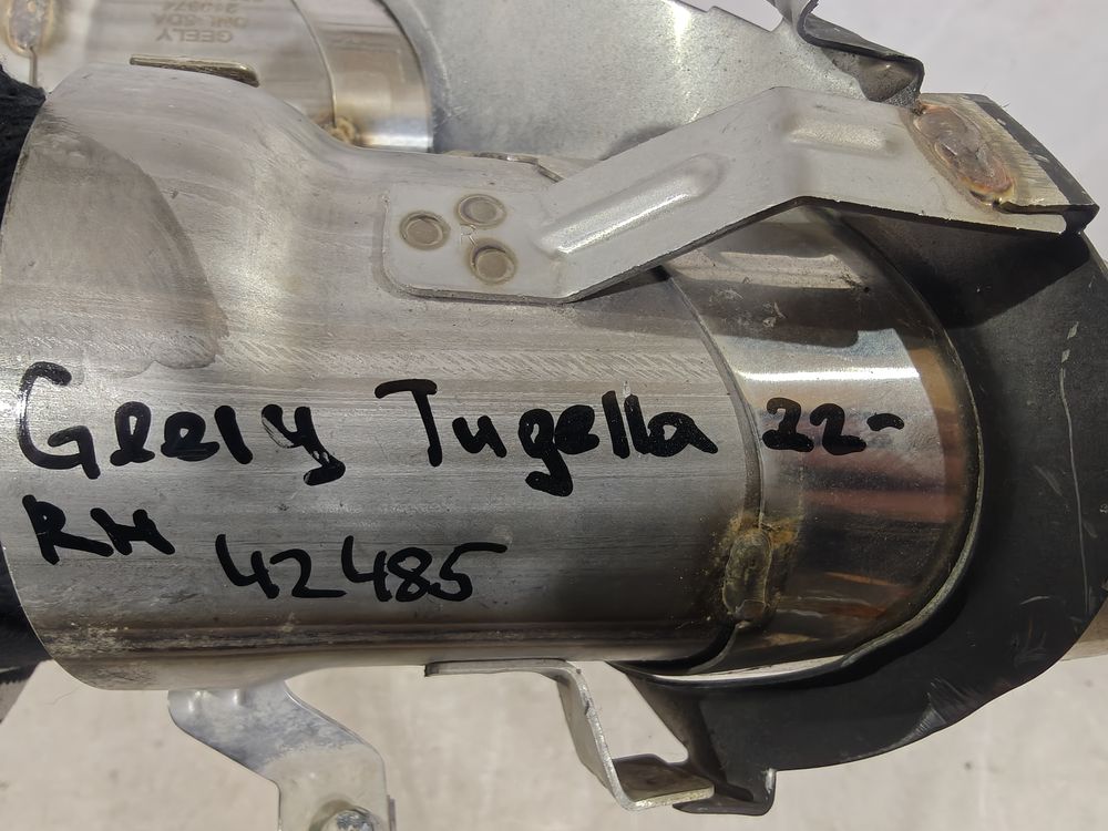 Б/У Насадка выхлопной трубы Geely Tugella 22- RH 42485 — изображение 8
