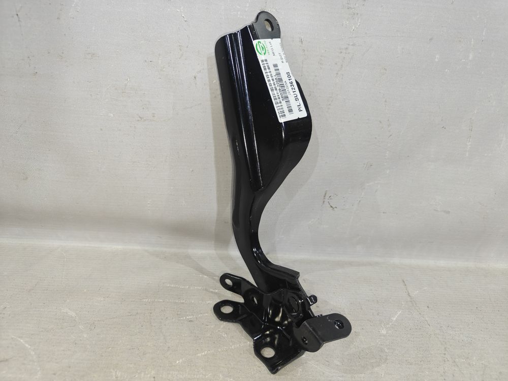 Петля капота Subaru Impreza 11- НОВАЯ LH 42236