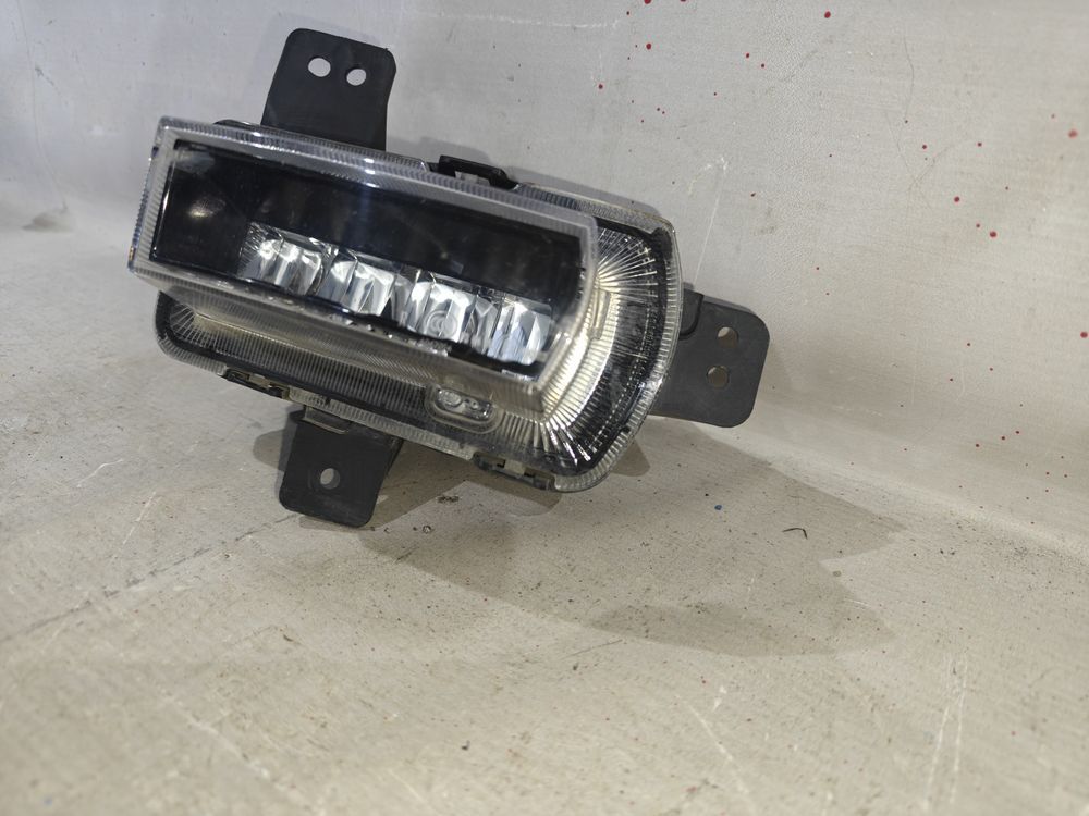 Б/У Фара противотуманная Geely Coolray 20- RH 42933 — изображение 3