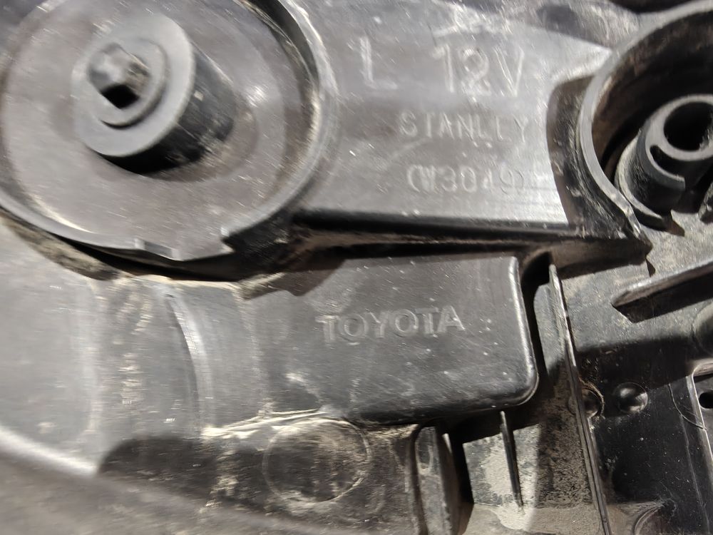 Б/У Фара Toyota Rav 4 15- галоген LH 42665 — изображение 8