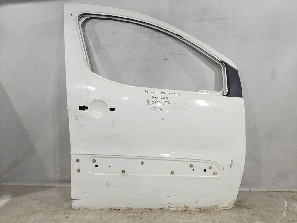 Б/У Дверь передняя Peugeot Partner 08- RH 43294