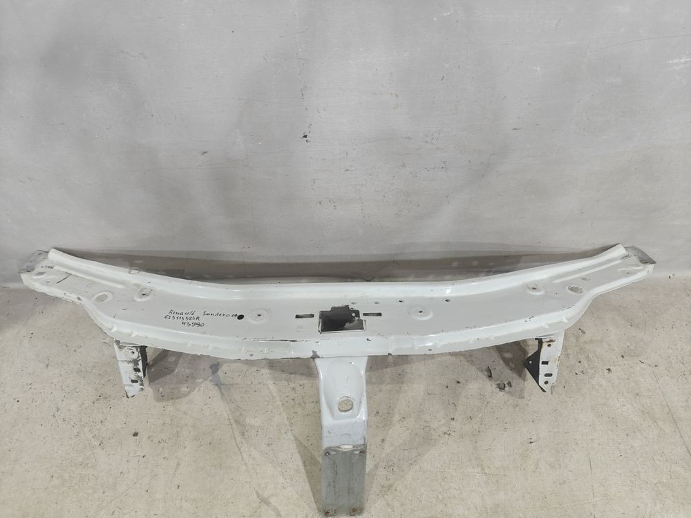 Б/У Панель передняя Renault Sandero 09- 43990