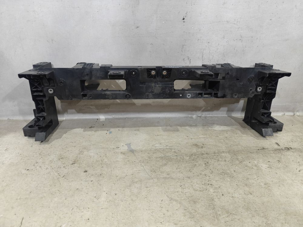 Б/У Рамка кузова Geely Monjaro 21- 44650