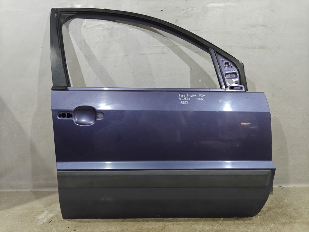 Б/У Дверь передняя Ford Fusion 02- RH 45083